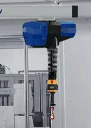 新能源電池生產設備智能提升機應用